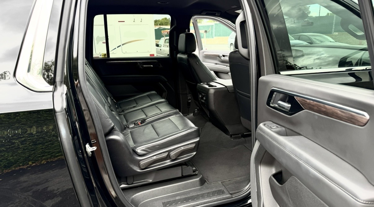 Black SUV Rides in LA & Orange County